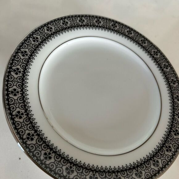 7 brand new Noritake Segovia 6.5” side Salad Plates - Picture 2 of 5